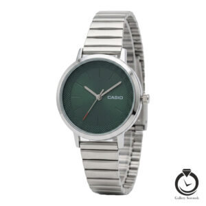 ساعت زنانه کاسیو نقره ای سبز casio-4746-ws-g